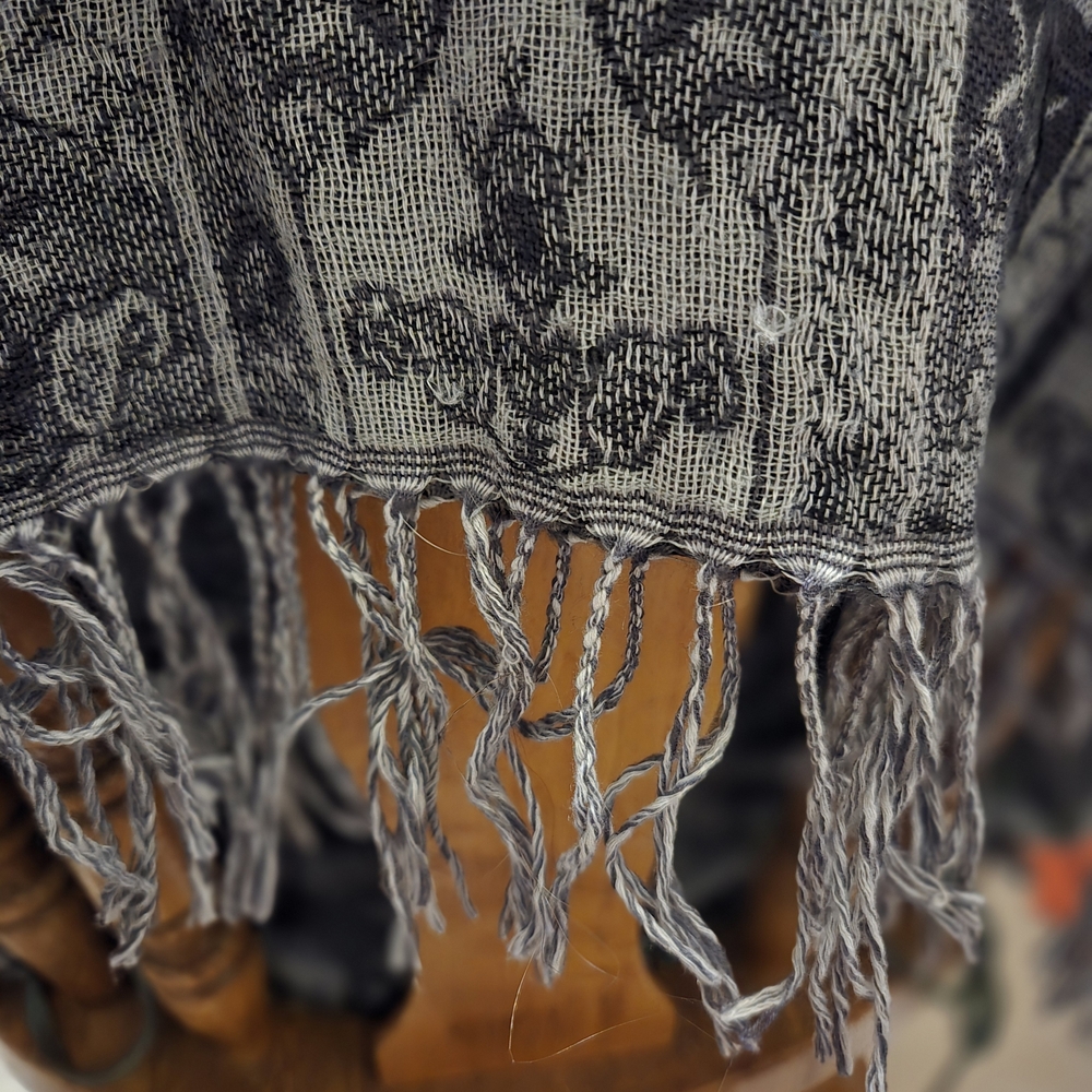 Woven Fringe Scarf in Gray and Black